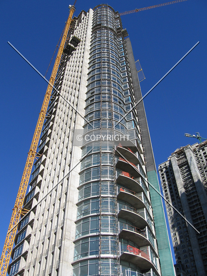 Mulieris torre Norte by Maximiliano Buono