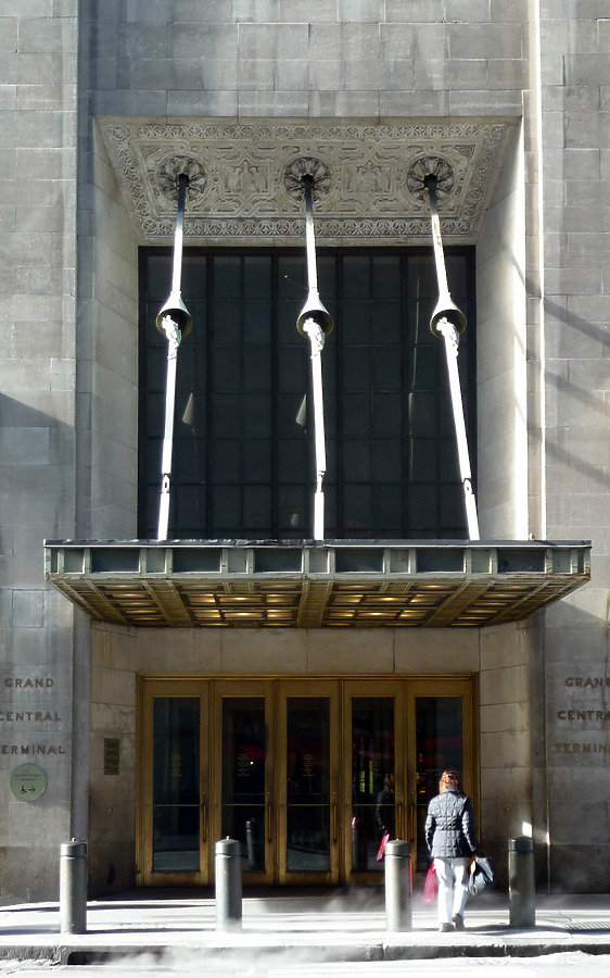 Graybar Building by Nate Lindsey