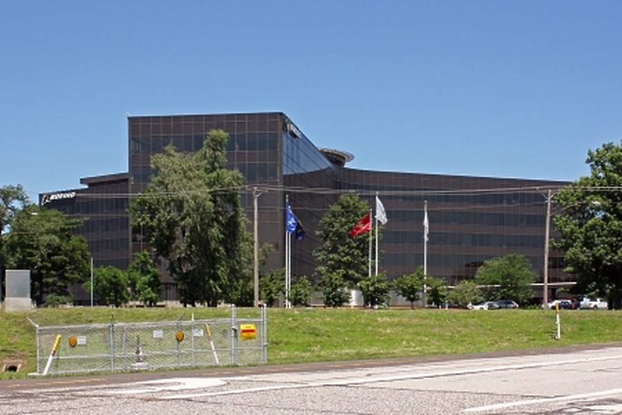 Boeing Building by Ryan Hildebrand