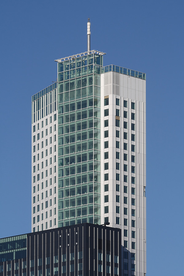 Maastoren by Michiel van Dijk