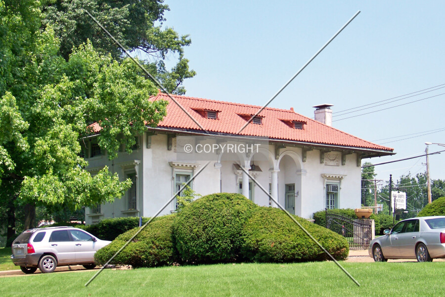 Oak Grove Cemetery Maintenance Building