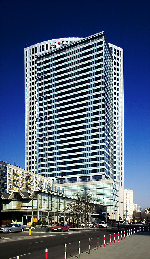 Warsaw Financial Center by Pavel Toczynski