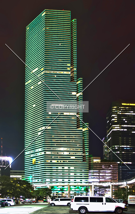 Miami Tower by Jorge Molina