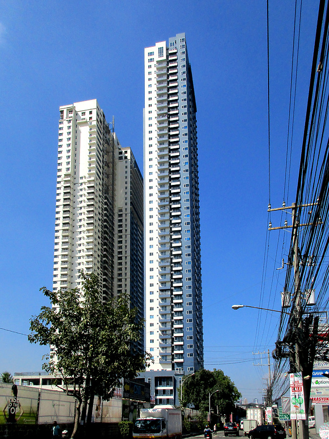 Aspire at Nuvo City by Daniel Kieckhefer