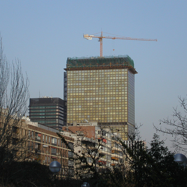 Edificio Windsor by Cesar Serrano