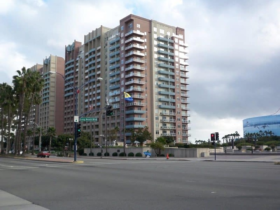 Aqua Tower II by Google