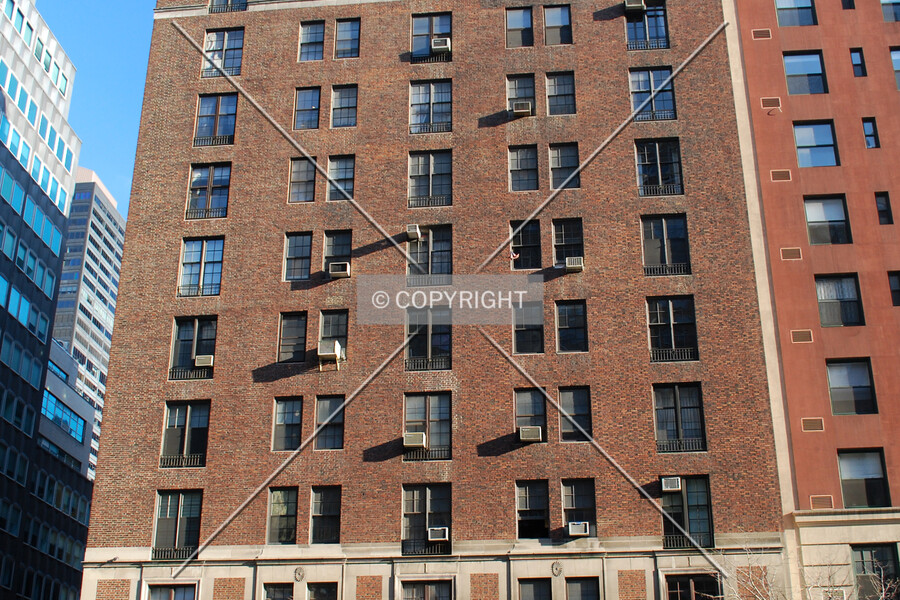Griffon Apartments