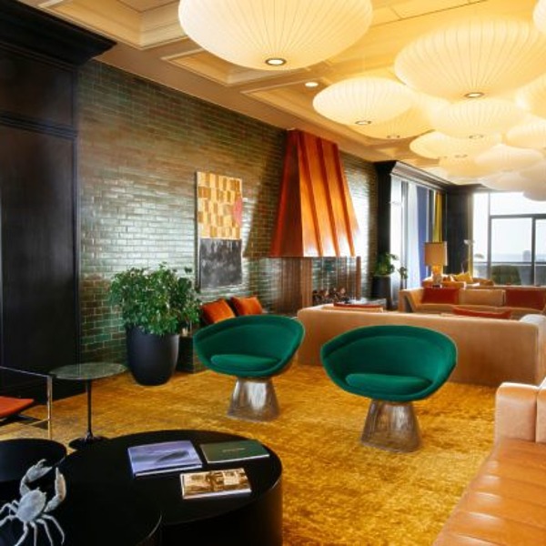 Kiewit Plaza by BLACKSTONE PLAZA