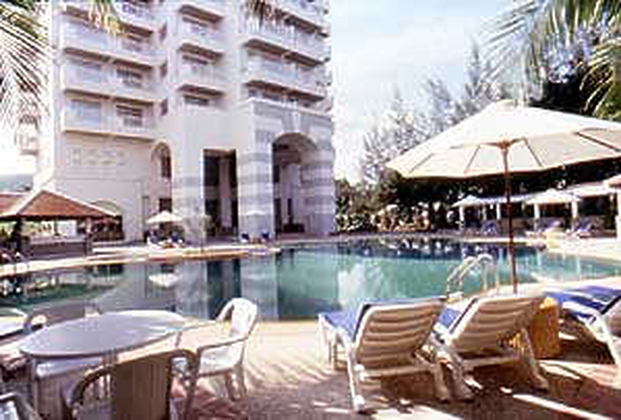 Central Waterfront Suites Hotel by Central Waterfront Suites