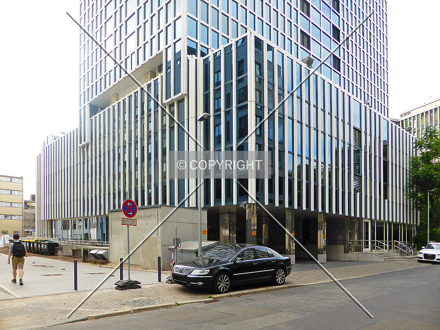 Rhein-Main-Center by Nephilim