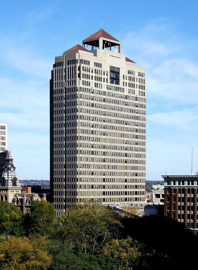 Connecticut Financial Center by John Cahill
