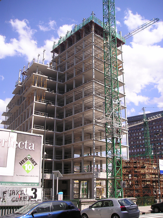 Isozaki Atea II by Mikel Allende