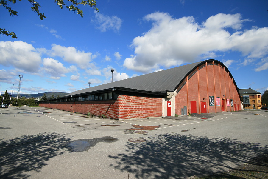 Drammenshallen by Kjetil Balog