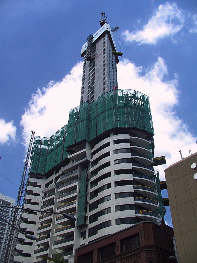 Meriton Tower by John Bek