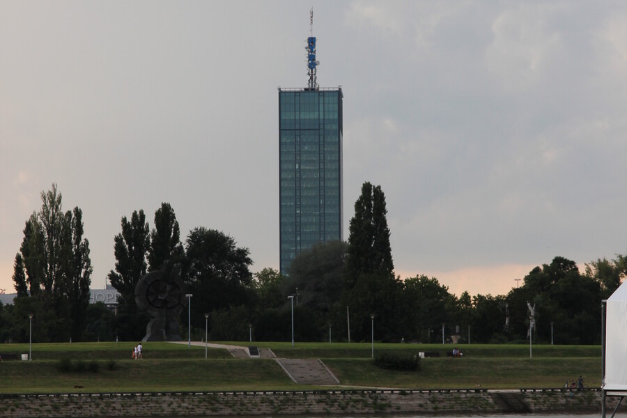 Ušće Tower