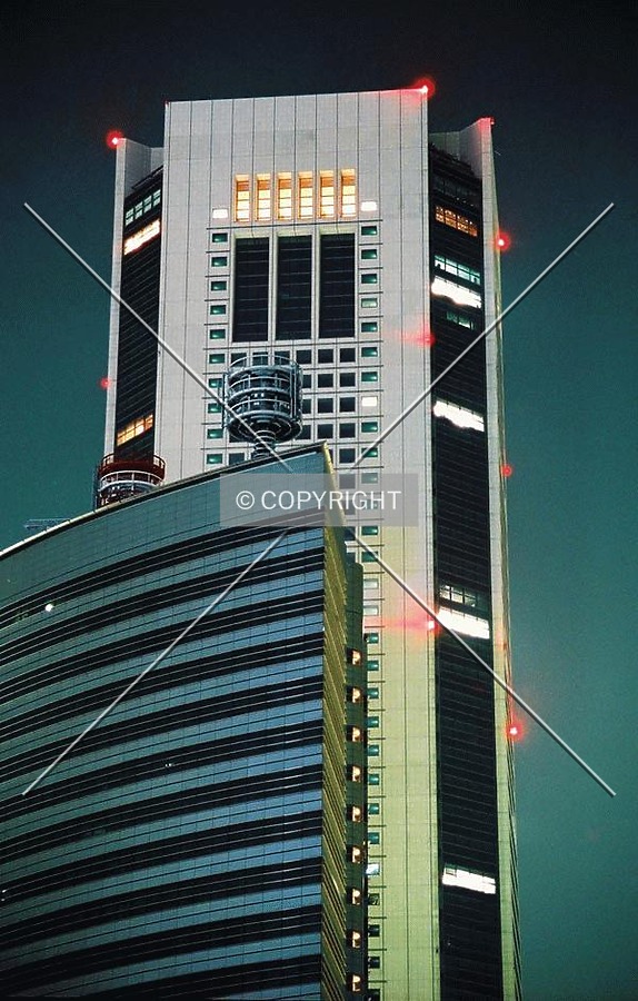 Tokyo Opera City Tower by Andrew Stewart