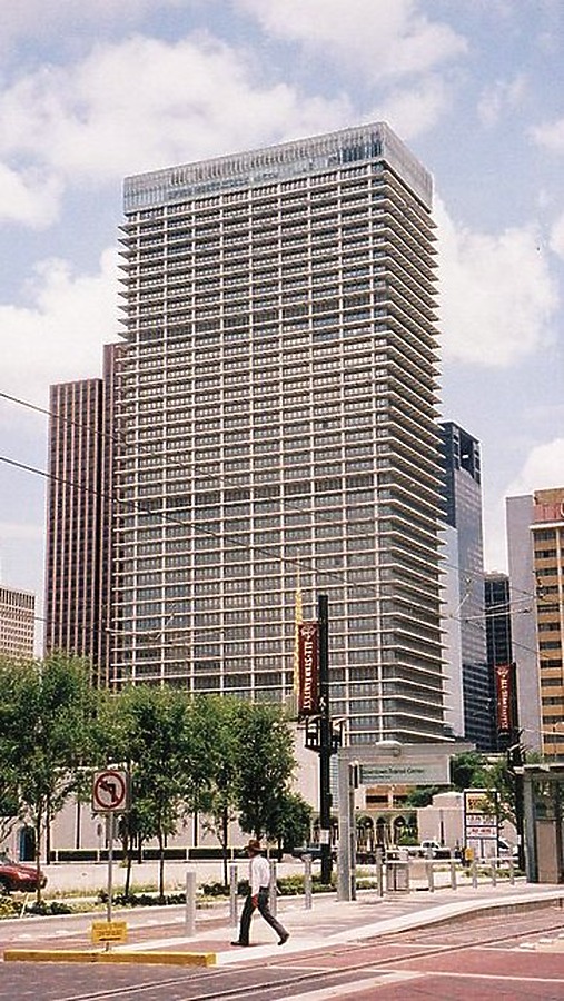 ExxonMobil Building by Kevin Lehnhardt