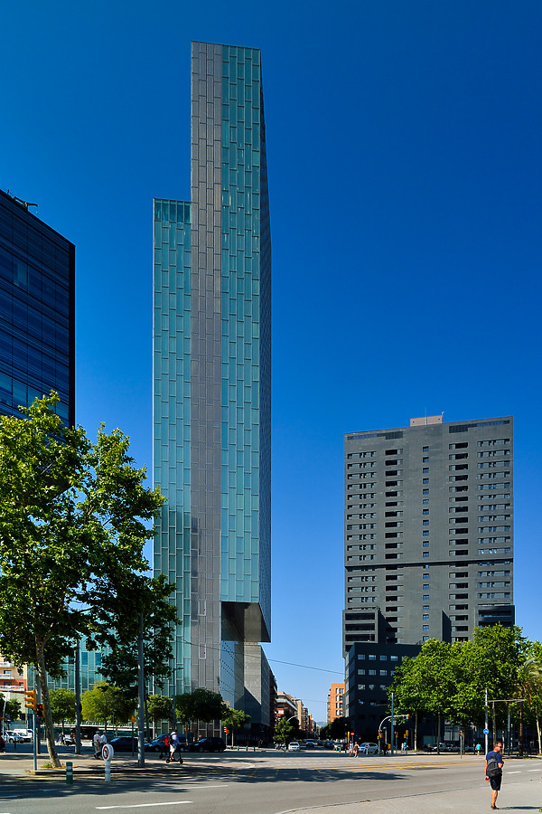 Sky Barcelona by David Guija