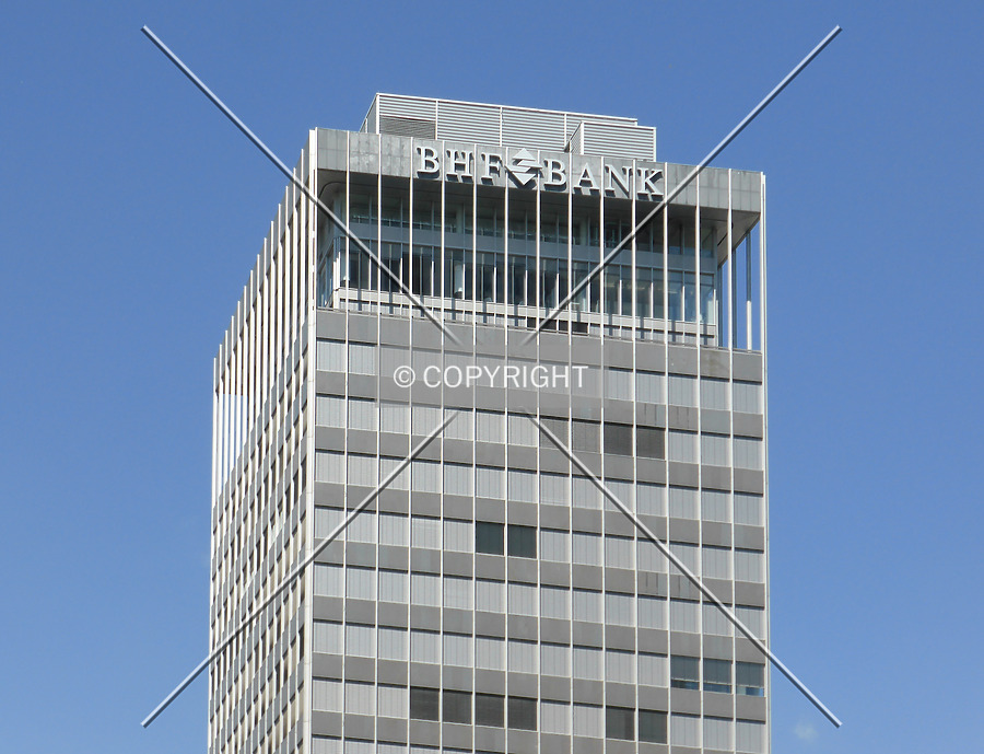 BHF-Bank by Nephilim