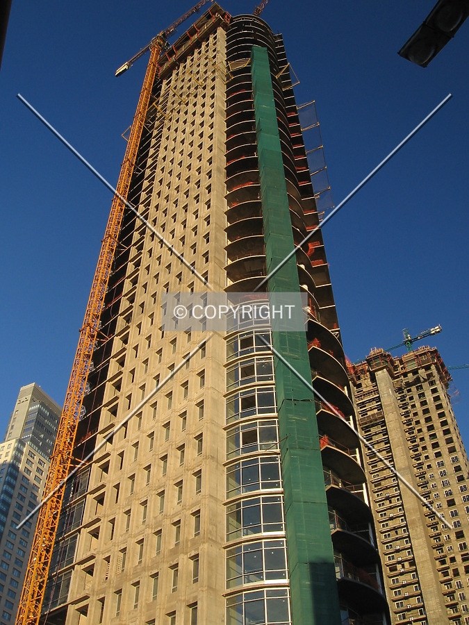Mulieris torre Norte by Maximiliano Buono