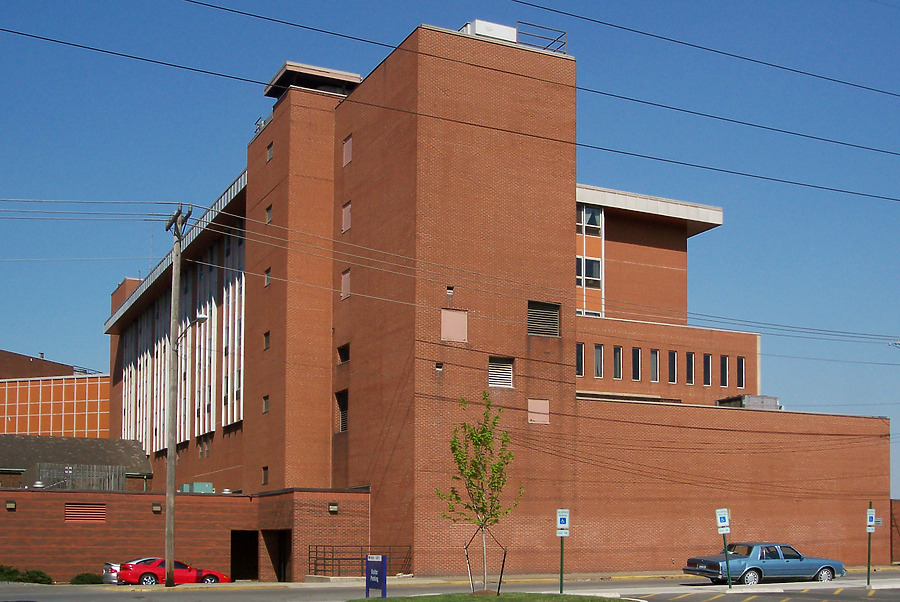Gateway Regional Medical Center Binnery Wing by Ryan Hildebrand