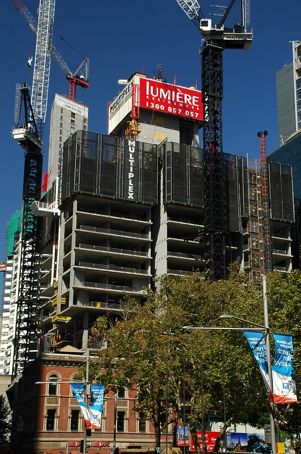 Lumière Residences by John Bek