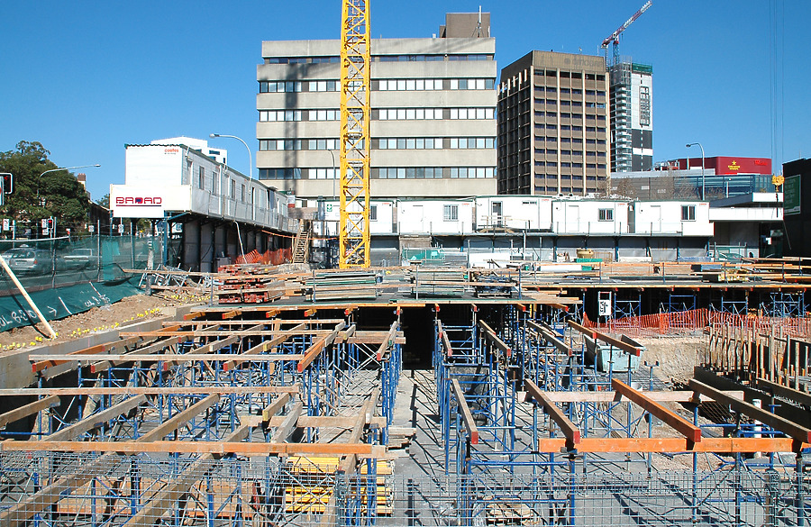 25 Smith Street by John Bek