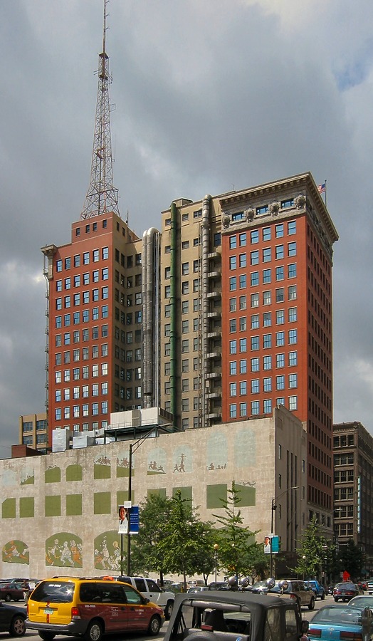 Barnes and Thornburg Building by James Peacock