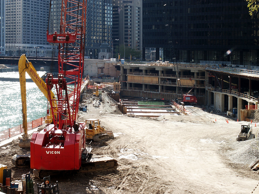 Trump International Hotel & Tower by Daniel Kieckhefer