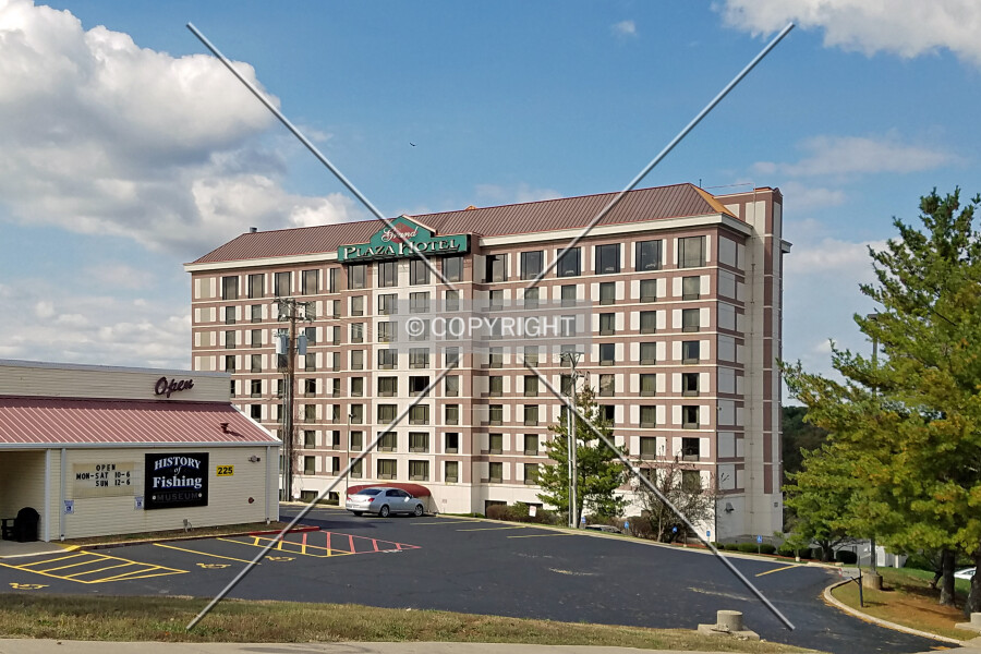 Branson Grand Plaza Hotel