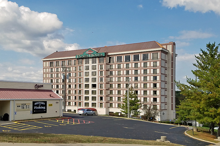 Branson Grand Plaza Hotel by Ryan Hildebrand