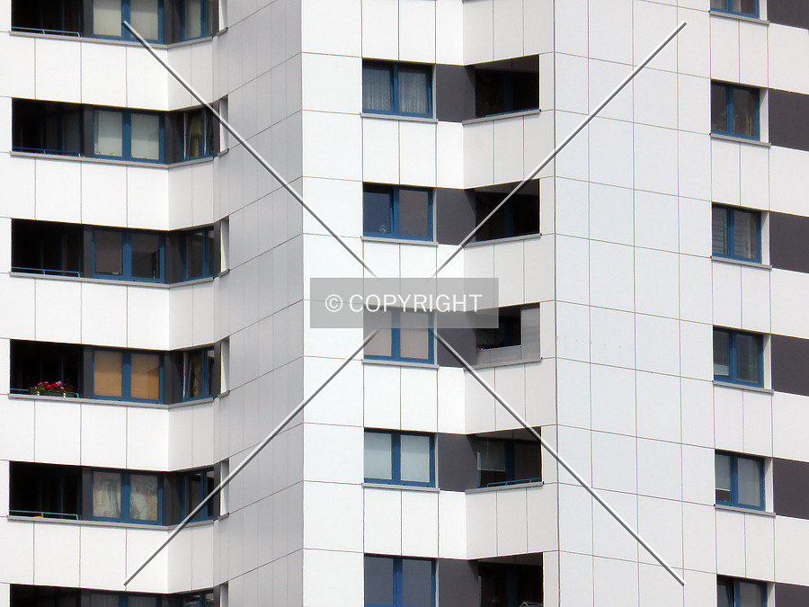 Zwickauer Damm 12 by Nephilim