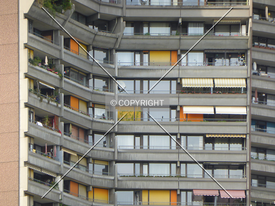 Neckarpromenade Wohnturm III by Nephilim