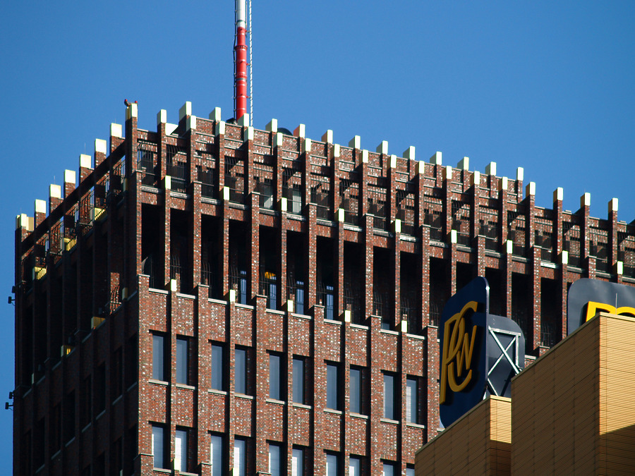 Kollhoff Tower by Cesar Serrano