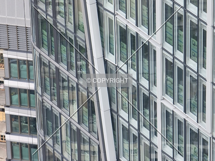FOUR Frankfurt - Tower 1 by Nephilim