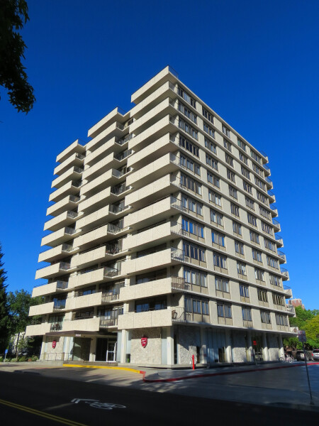 Imperial Plaza