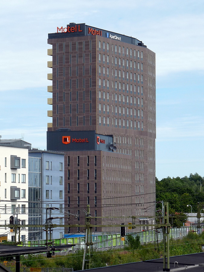Motel L Älvsjö by Robin Spetz