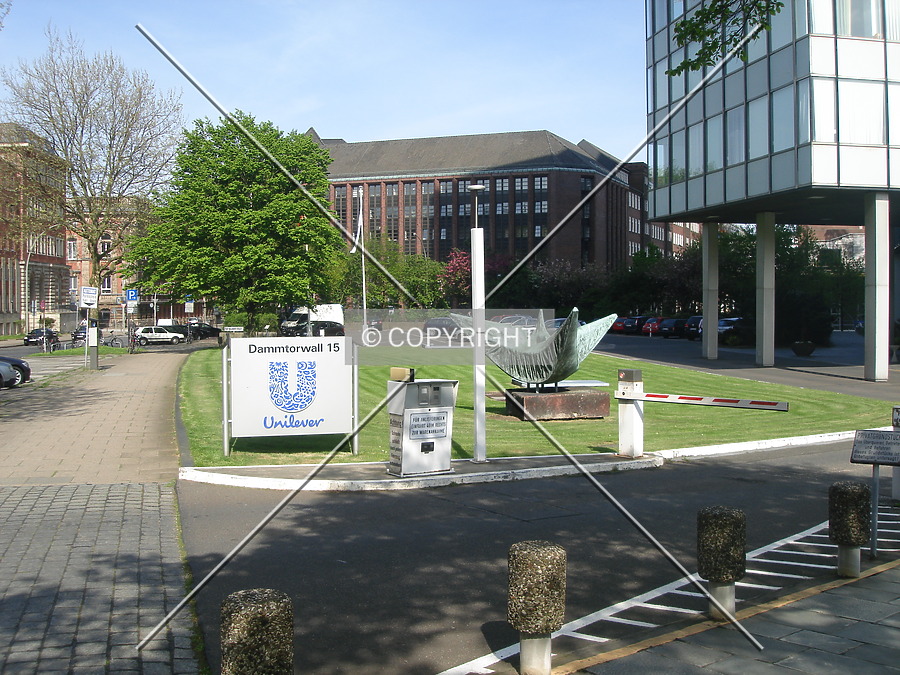 Unilever-Haus by Nephilim