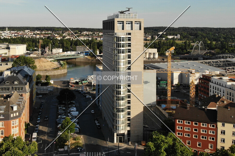 Light Tower