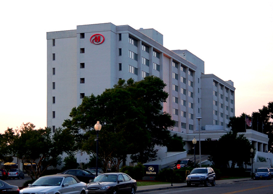 Hotel Ballast Wilmington, Tapestry Collection by Hilton by Ernest Pecounis