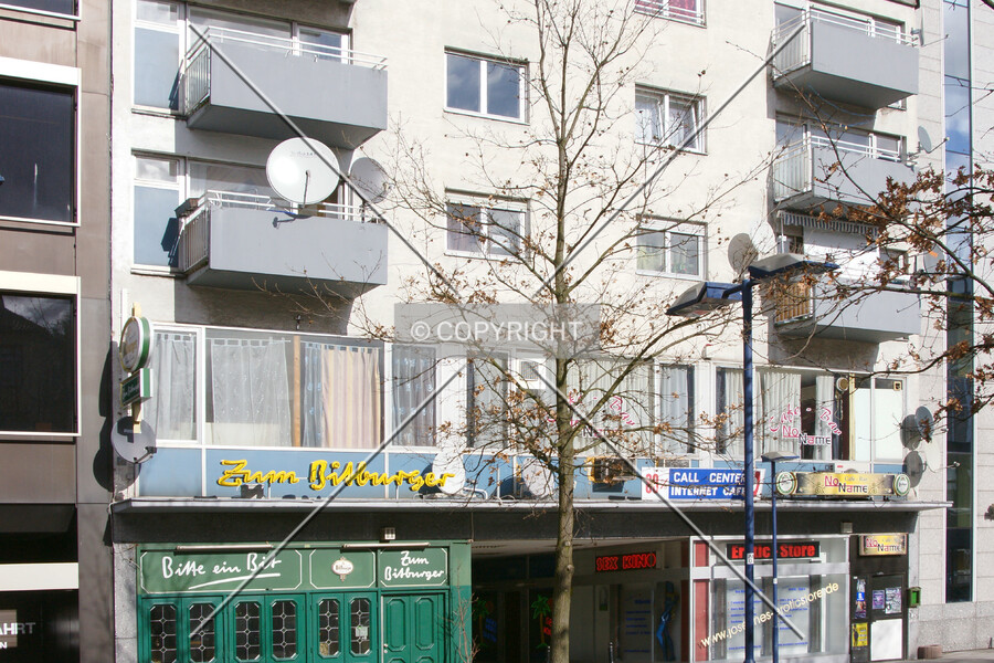 Stadthof 9
