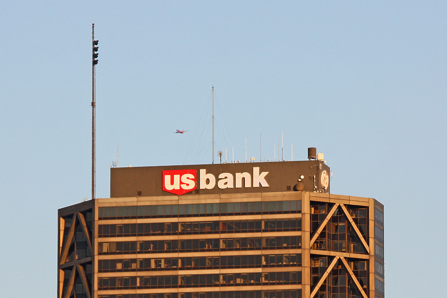 One US Bank Plaza by Ryan Hildebrand