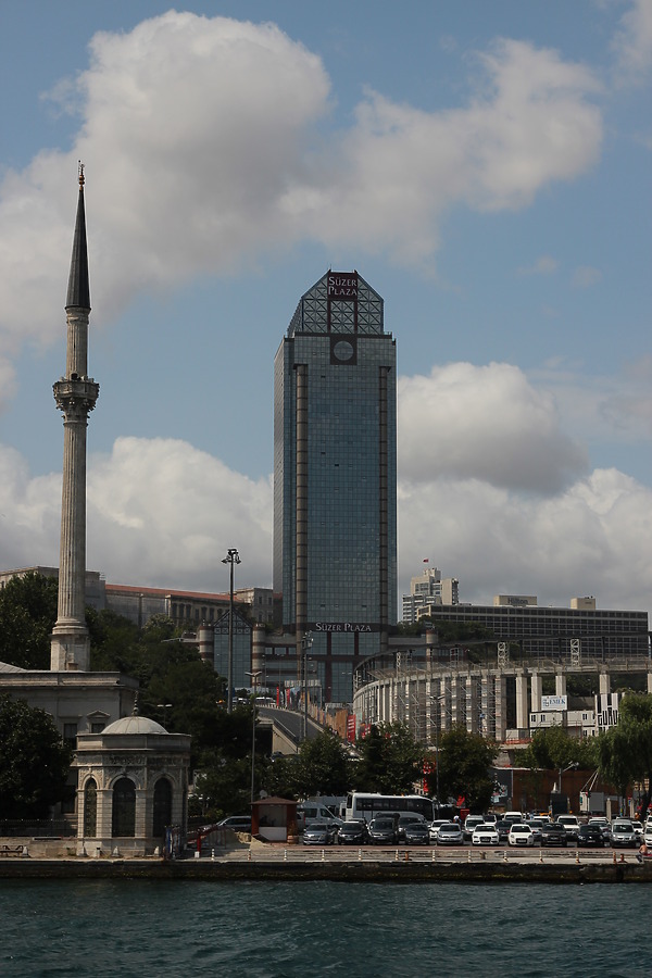 Süzer Plaza Ritz-Carlton by Kjetil Balog