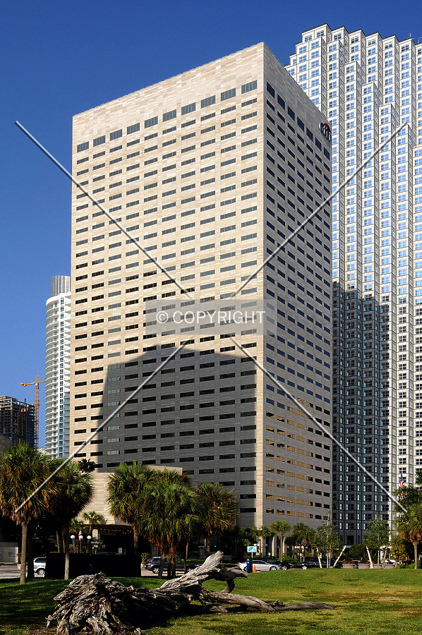 Citygroup Center by Jorge Molina