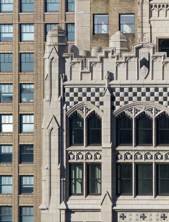 Metropolitan Building by Nate Lindsey