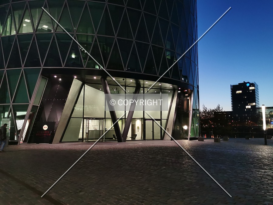 Westhafen Tower by Nephilim