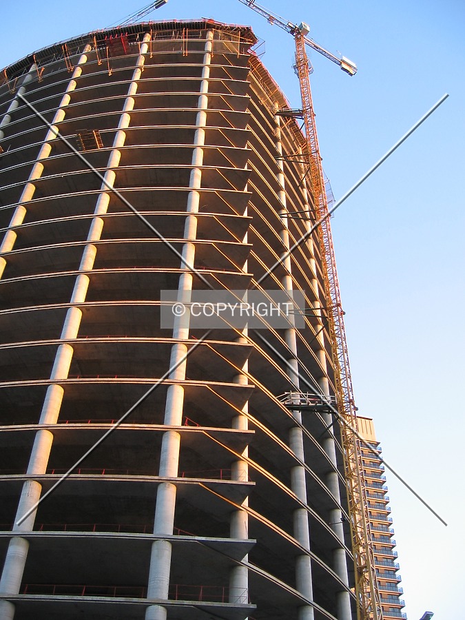 Torre Repsol YPF by Maximiliano Buono