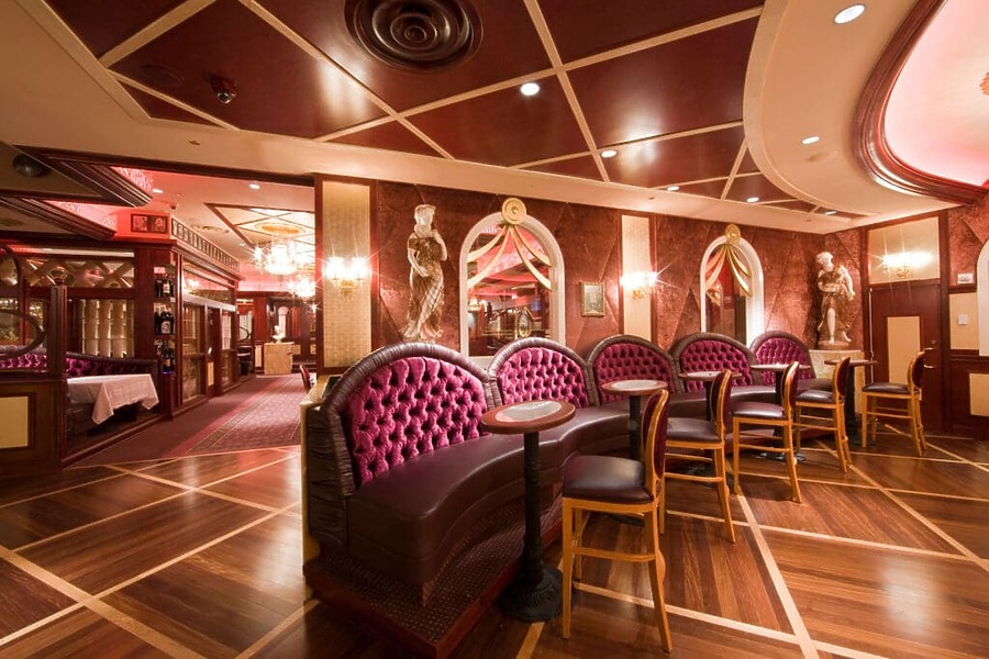 Saint Louis River City Casino Hotel by PARIC Corporation