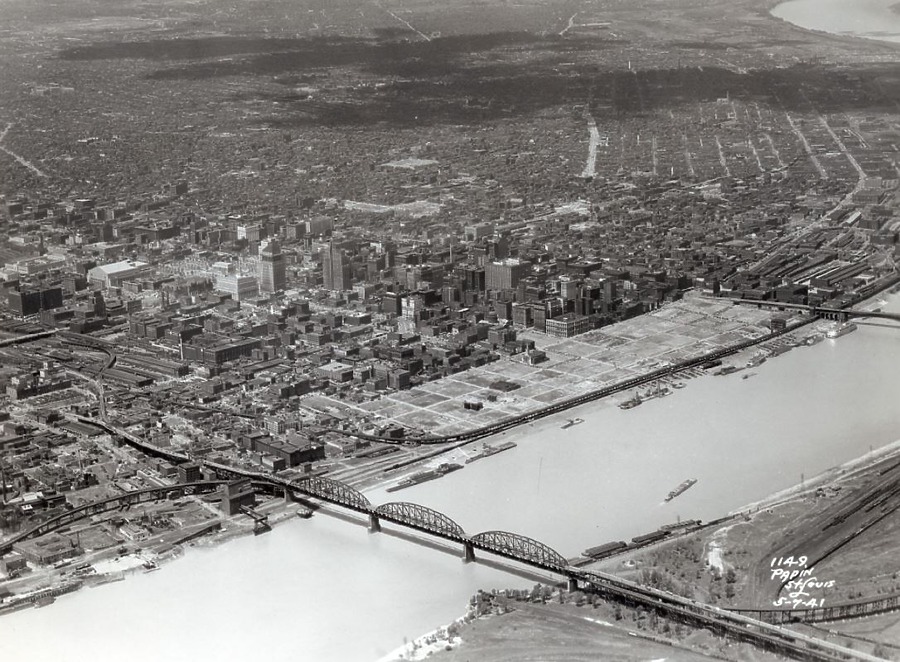Gateway Arch by Missouri Historical Society Collections