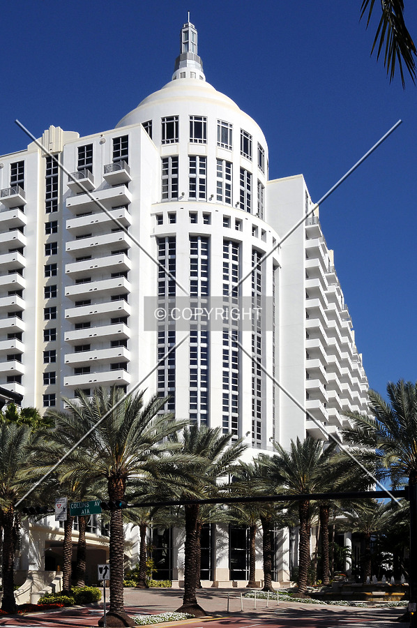 Loews Miami Beach Hotel South Beach by Jorge Molina